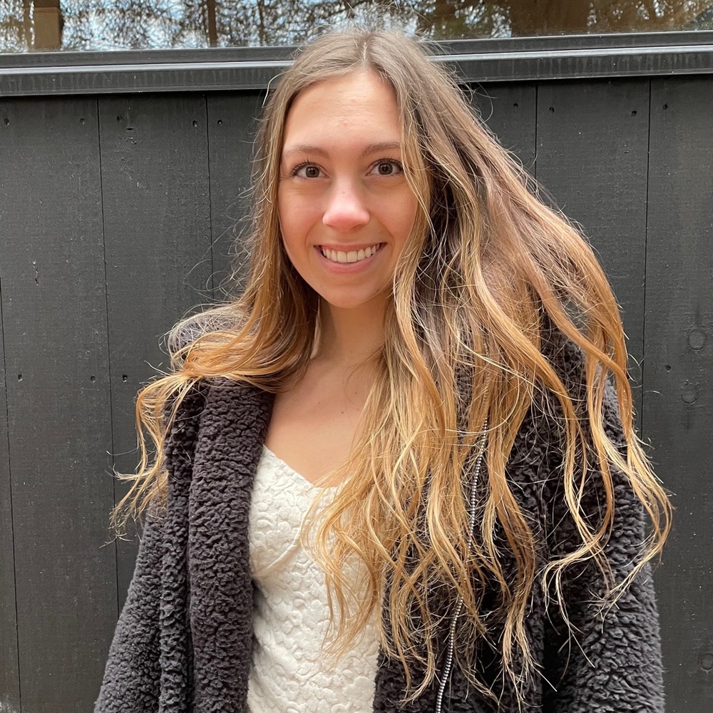 Meet your Posher, Kasey